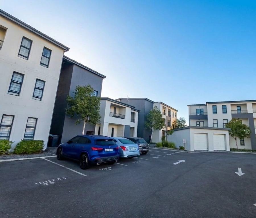 3 Bedroom Property for Sale in Parklands North Western Cape